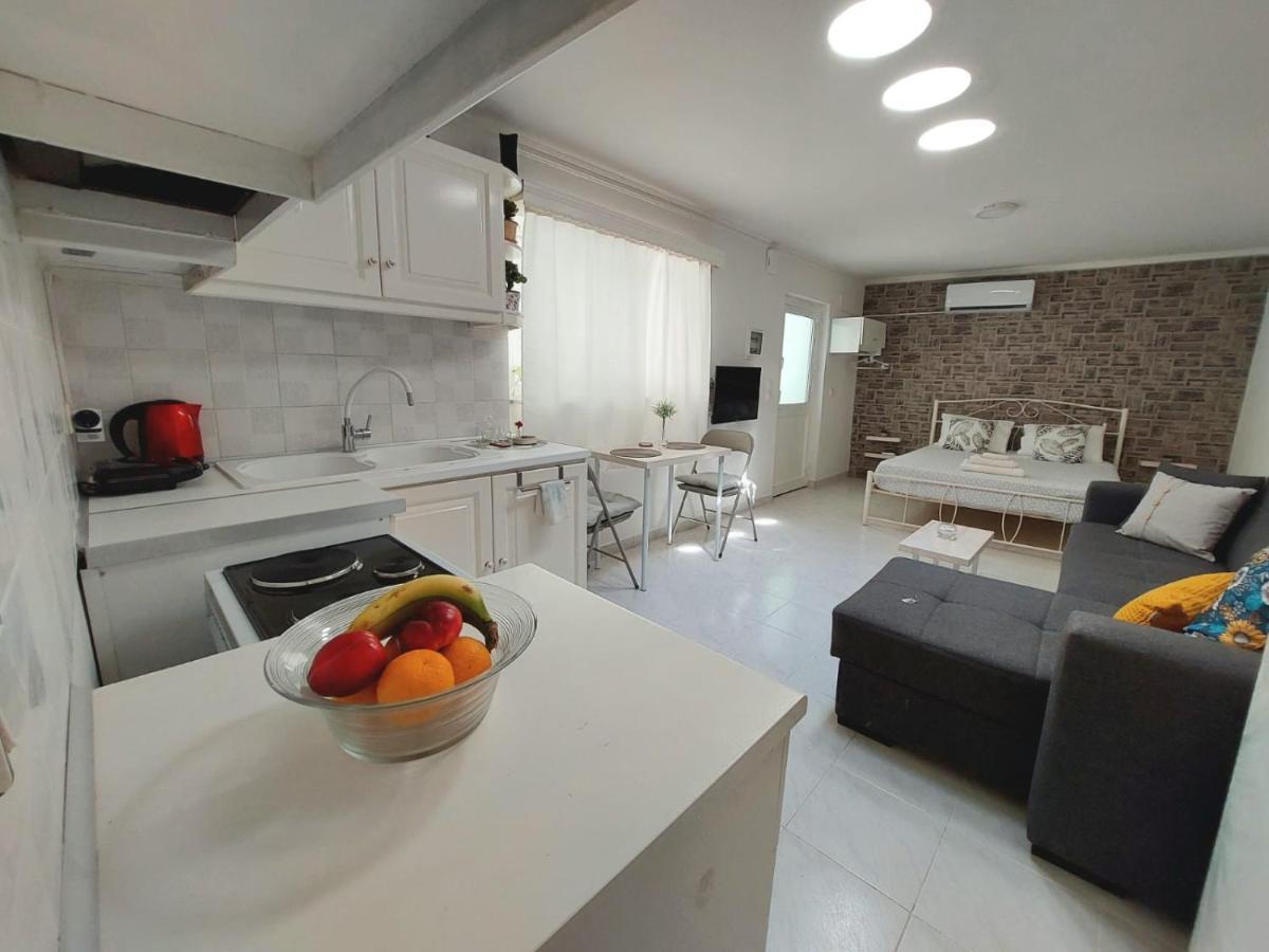 S For Studio - Detached, Close To City Center Ханя Екстериор снимка